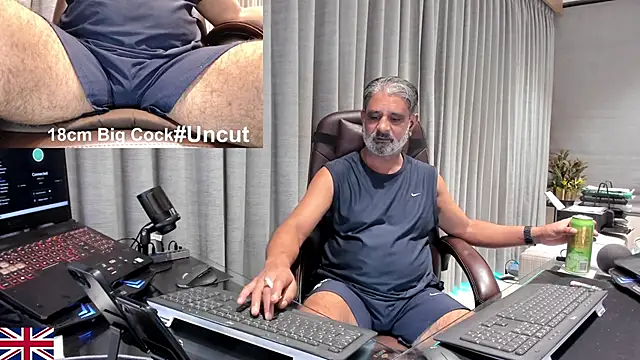 OnlineBossUK online show from April 2, 2026, 5:08 pm