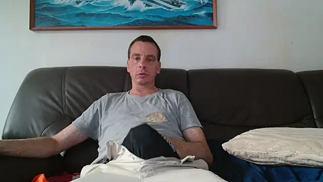 Snapshot of cloupefun chatting on July 17, 2026, 5:26 am cloupefun online show from July 17, 2026, 5:26 am
