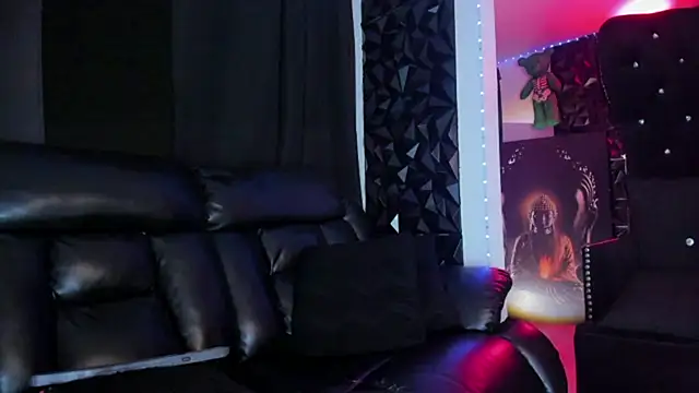 samuel hayes online show from December 5, 2025, 3:49 am