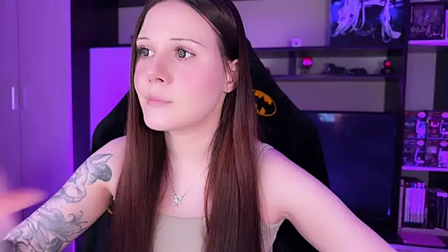 jasminevine online show from February 27, 2026, 3:40 am