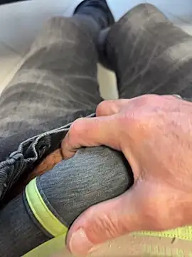 Snapshot of buodiculo chatting on February 27, 2026, 7:30 am buodiculo online show from February 27, 2026, 7:30 am