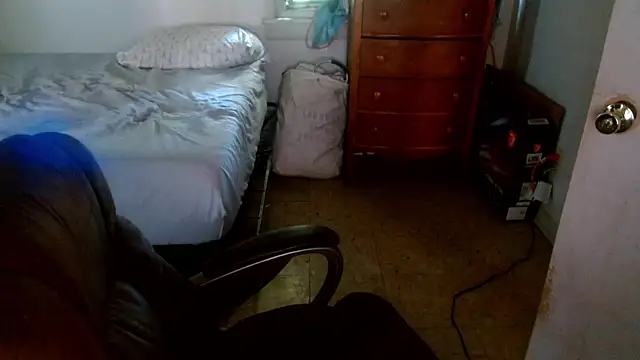 DADDY KANE8--- online show from April 17, 2026, 6:00 pm