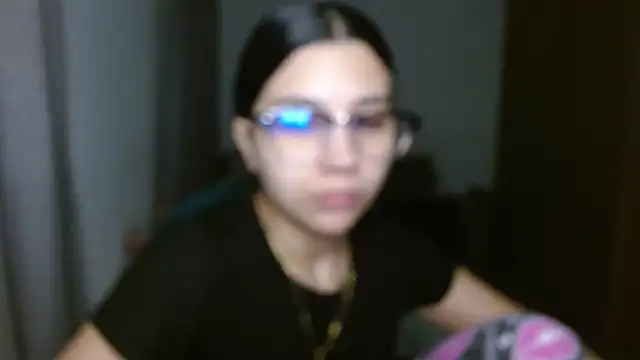 mia  lopez  online show from November 8, 2025, 2:48 am