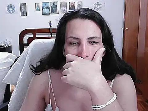 LauraVicttoria361215 online show from March 11, 2025, 11:37 pm