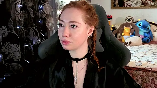 TinaBrook online show from March 20, 2026, 4:46 am