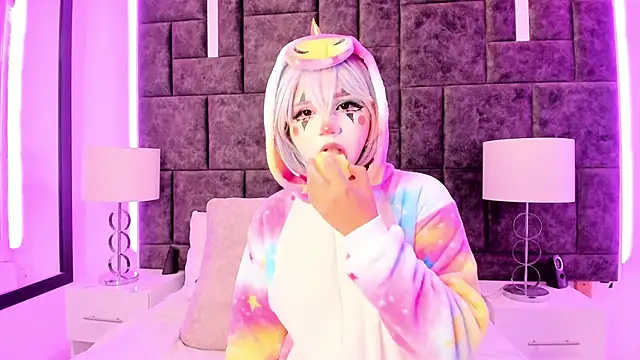 Petit-Rosse online show from February 5, 2025, 8:35 pm