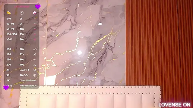 kinkylittlegirll online show from March 11, 2025, 3:04 am