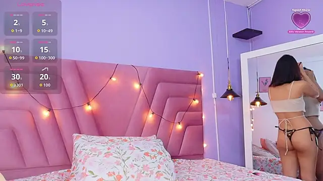 kinkylittlegirll online show from March 8, 2026, 11:46 am