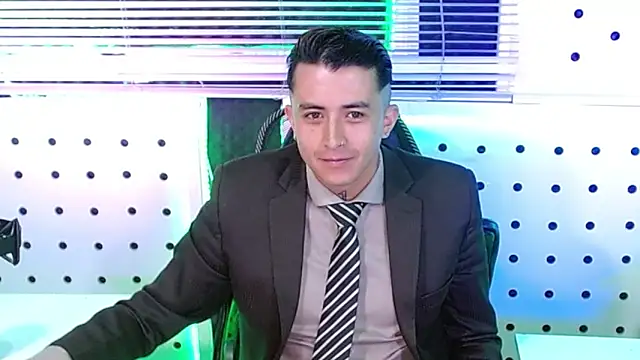 Darko0717 online show from November 12, 2025, 12:20 pm