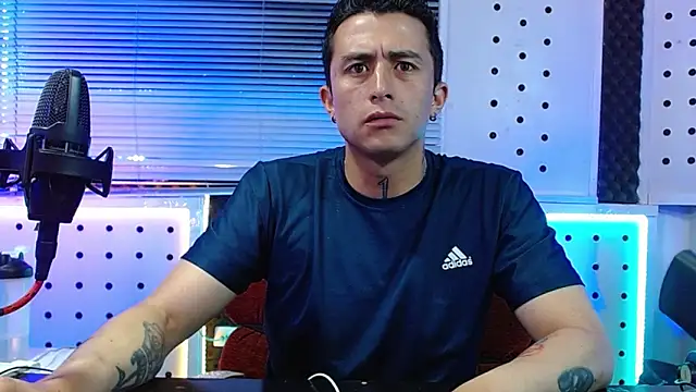 Darko0717 online show from April 10, 2026, 12:28 am