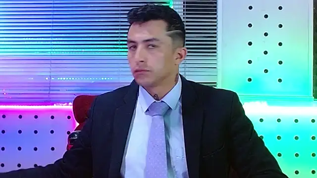 Darko0717 online show from May 27, 2026, 10:33 am