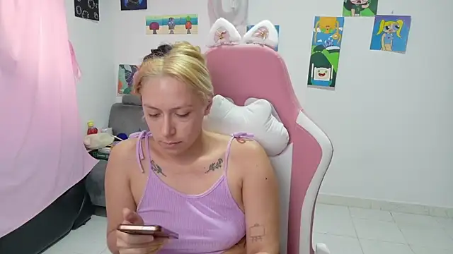 MommyMiaWs online show from February 11, 2026, 6:30 pm