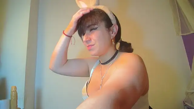 Snapshot of samanthaanderson_ chatting on March 20, 2025, 10:18 pm samanthaanderson  online show from March 20, 2025, 10:18 pm