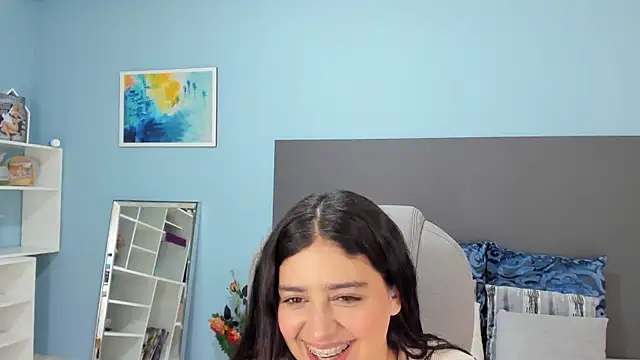 kylie reyes online show from October 2, 2025, 8:23 pm