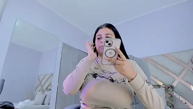 kylie reyes online show from November 28, 2025, 7:36 pm