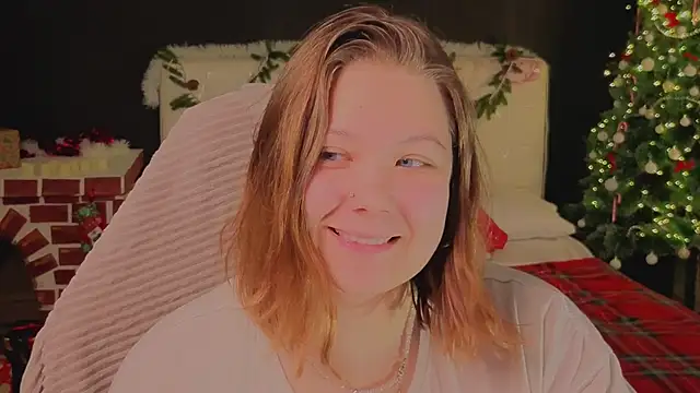 DjennaPalme online show from December 5, 2025, 2:26 pm