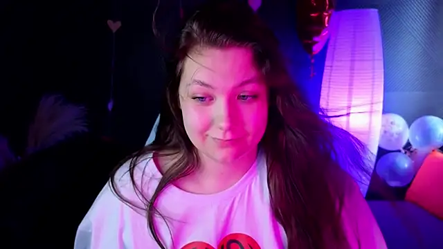 DjennaPalme online show from February 18, 2025, 3:21 am