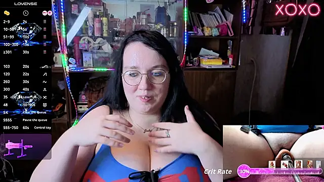 LeonaHarrison online show from January 14, 2026, 2:53 pm