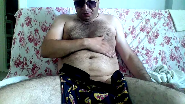 Snapshot of fraud705 chatting on July 13, 2026, 11:42 am fraud705 online show from July 13, 2026, 11:42 am