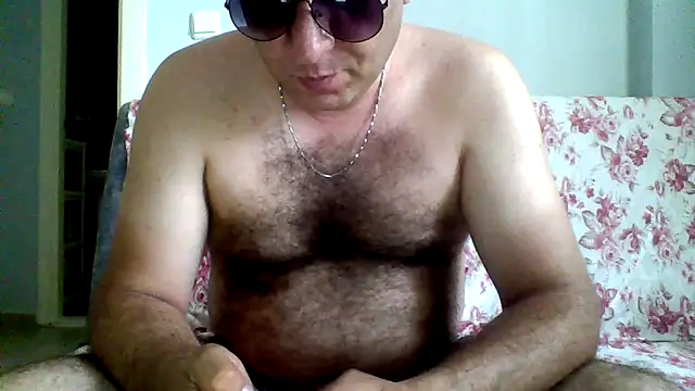 Snapshot of fraud705 chatting on July 4, 2026, 3:49 pm fraud705 online show from July 4, 2026, 3:49 pm