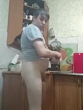 Snapshot of tores992 chatting on February 13, 2026, 5:46 pm tores992 online show from February 13, 2026, 5:46 pm