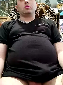 Snapshot of tores992 chatting on January 4, 2025, 1:42 pm tores992 online show from January 4, 2025, 1:42 pm