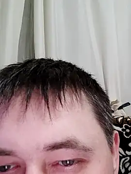 Snapshot of tores992 chatting on March 14, 2025, 10:16 pm tores992 online show from March 14, 2025, 10:16 pm