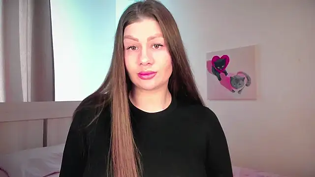 JuicyHelenX online show from April 6, 2026, 2:07 pm