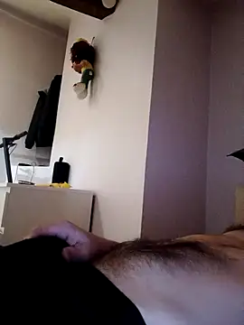 Snapshot of Alainsolo chatting on September 11, 2025, 8:36 am Alainsolo online show from September 11, 2025, 8:36 am