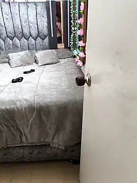 Juam22 online show from November 22, 2025, 12:10 am