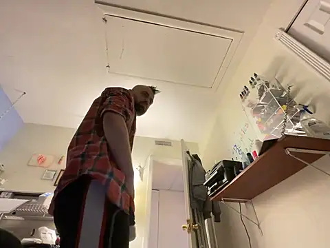 Snapshot of Fr4nk1eFFuxxx chatting on February 10, 2025, 8:42 am Fr4nk1eFFuxxx online show from February 10, 2025, 8:42 am