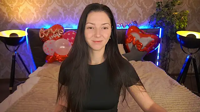 Snapshot of EmilyHalls chatting on February 15, 2025, 7:06 am EmilyHalls online show from February 15, 2025, 7:06 am