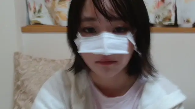 Snapshot of liliyRiSAcha-n chatting on December 3, 2025, 7:08 am liliyRiSAcha-n online show from December 3, 2025, 7:08 am