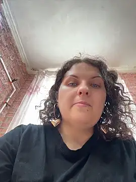 Taisia W online show from April 15, 2026, 10:32 am