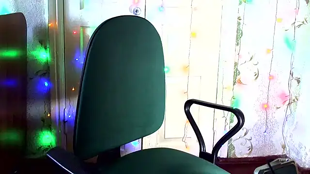 Ladywinter online show from May 24, 2026, 6:24 am