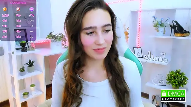 Snapshot of _Eliizabeth_ chatting on February 13, 2026, 10:43 pm Eliizabeth online show from February 13, 2026, 10:43 pm