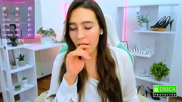 Snapshot of _Eliizabeth_ chatting on February 2, 2026, 9:36 pm Eliizabeth online show from February 2, 2026, 9:36 pm