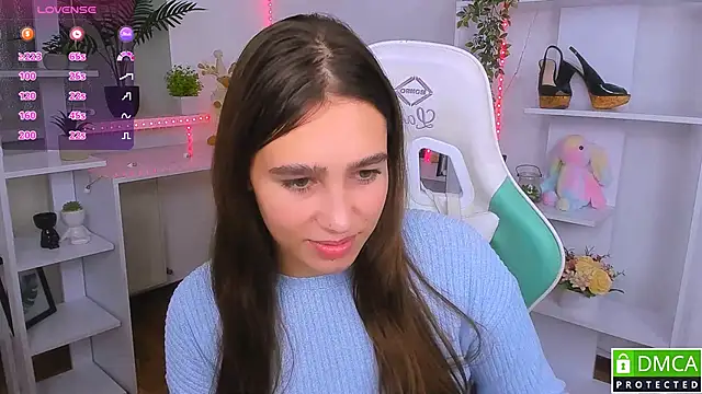  Eliizabeth  online show from November 7, 2025, 9:08 pm