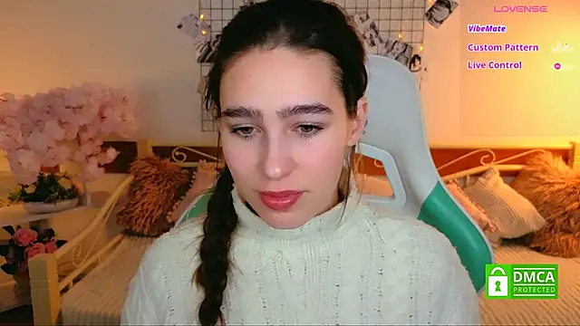 Snapshot of _Eliizabeth_ chatting on February 20, 2026, 10:44 pm Eliizabeth online show from February 20, 2026, 10:44 pm