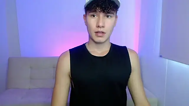 adrian morelly online show from March 8, 2026, 6:22 pm