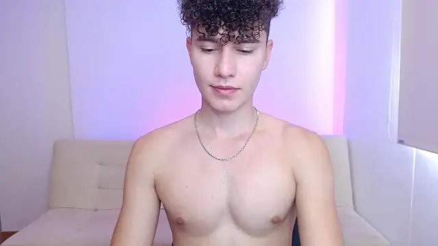 adrian morelly online show from March 19, 2026, 8:20 pm