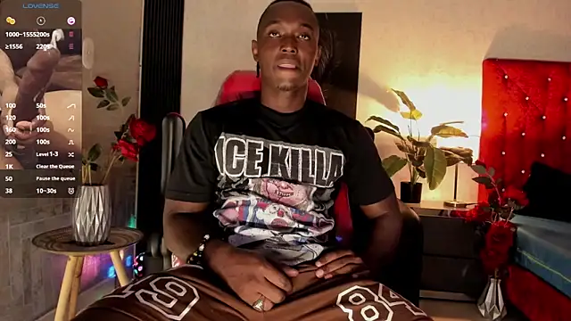 DannSmmith online show from December 15, 2025, 12:11 pm