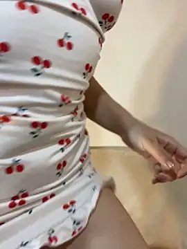 Natalia Suarez online show from February 14, 2026, 1:50 am