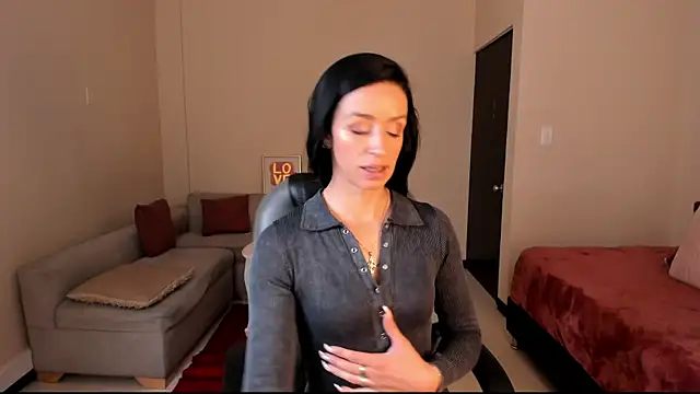 Kristen Garner online show from April 6, 2026, 8:10 pm