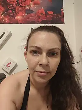 Snapshot of LEAsquirt91 chatting on June 24, 2026, 10:47 am LEAsquirt91 online show from June 24, 2026, 10:47 am