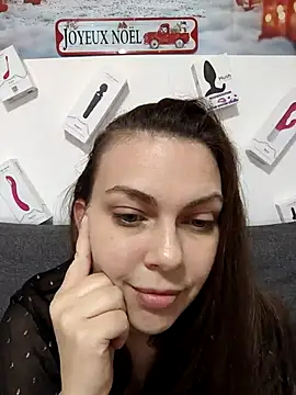 Snapshot of LEAsquirt91 chatting on December 16, 2025, 10:30 am LEAsquirt91 online show from December 16, 2025, 10:30 am