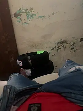 punhetaba online show from April 9, 2026, 4:35 pm