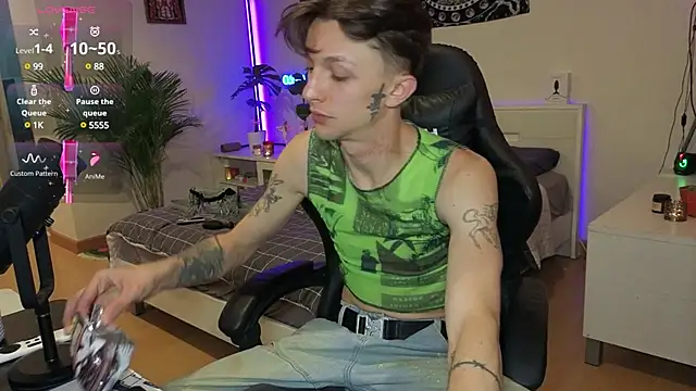 Tima Lexikov  online show from December 29, 2024, 8:55 am