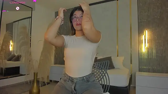 riley sierra online show from January 10, 2026, 12:44 pm