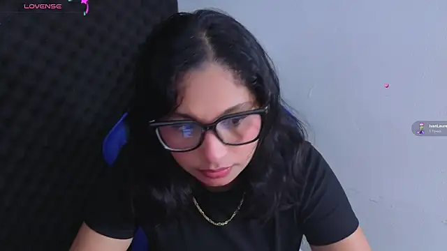 Snapshot of Cuteprincess21 chatting on February 25, 2026, 1:17 am Cuteprincess21 online show from February 25, 2026, 1:17 am